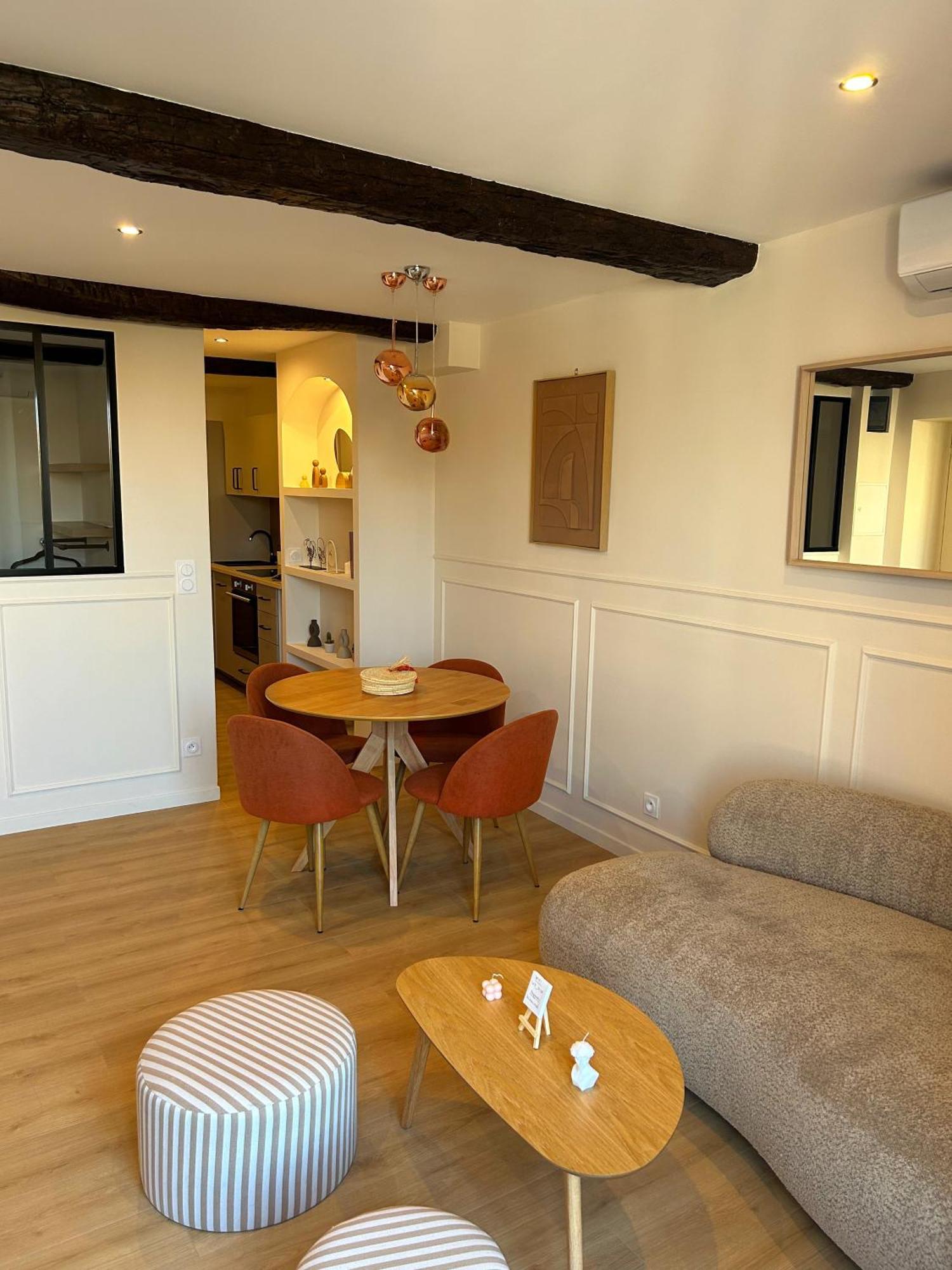 Charmant 3 Pieces Renove Au Coeur Du Vieil อองทีบส์ ภายนอก รูปภาพ
